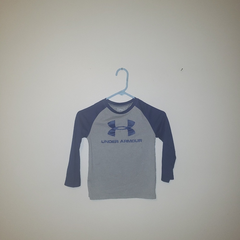 Boys under armour shirt